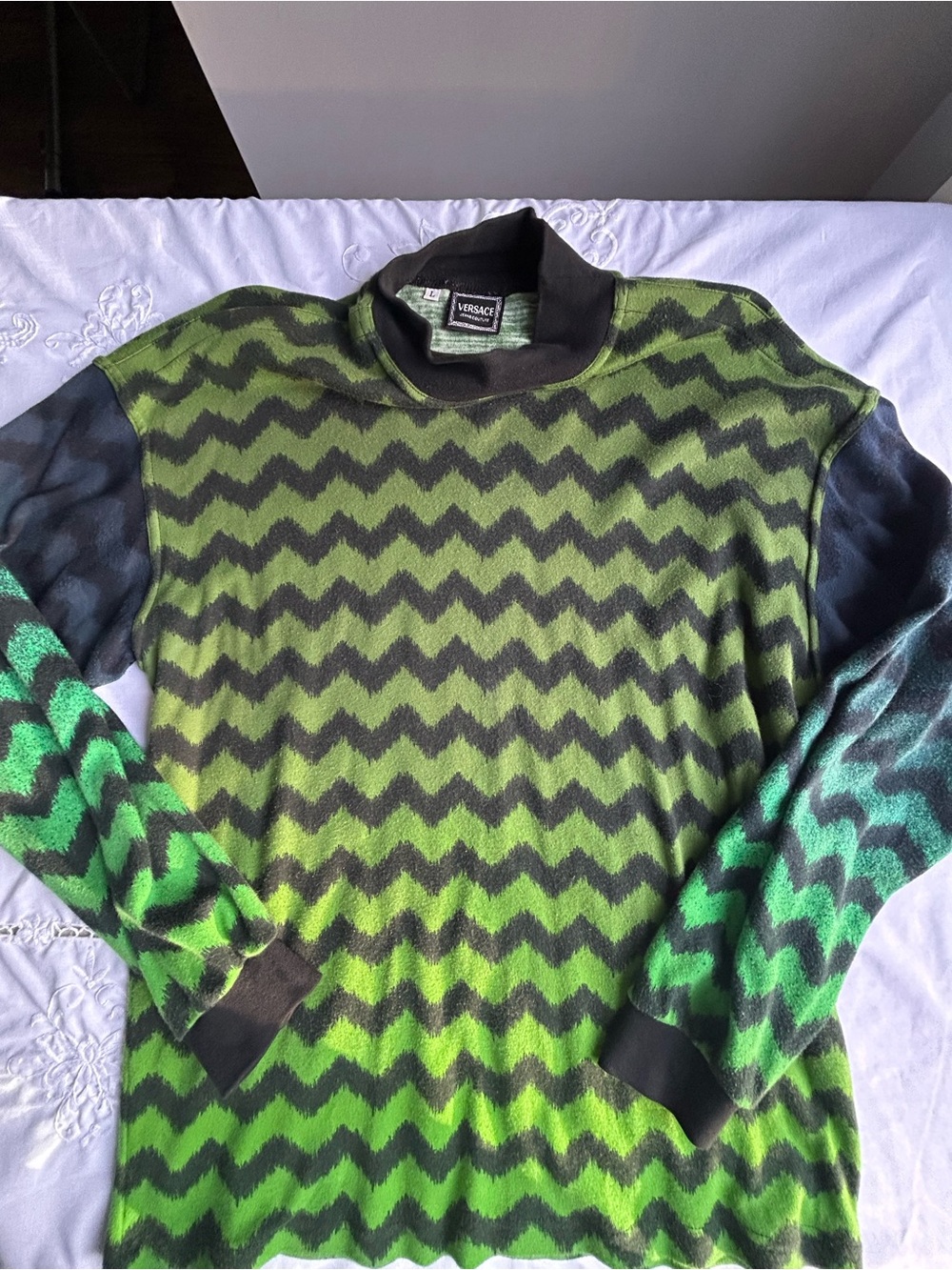 Vintage 90’s Versace Green and Black Zigzag Crew neck/low turtle neck sweater